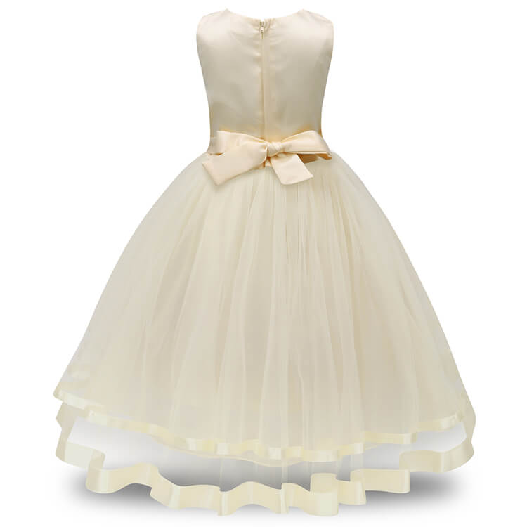 Tenue demoiselle princesse