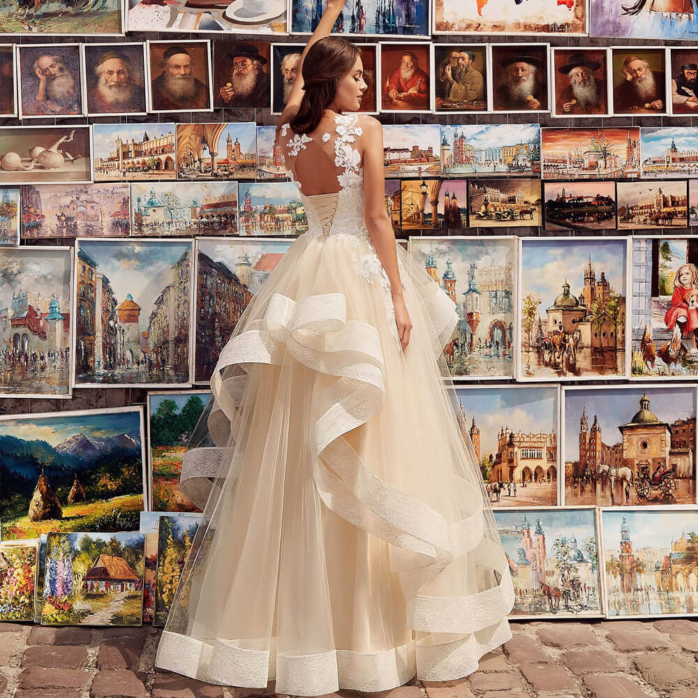 Robe de Mariée Princesse Couleur Champagne