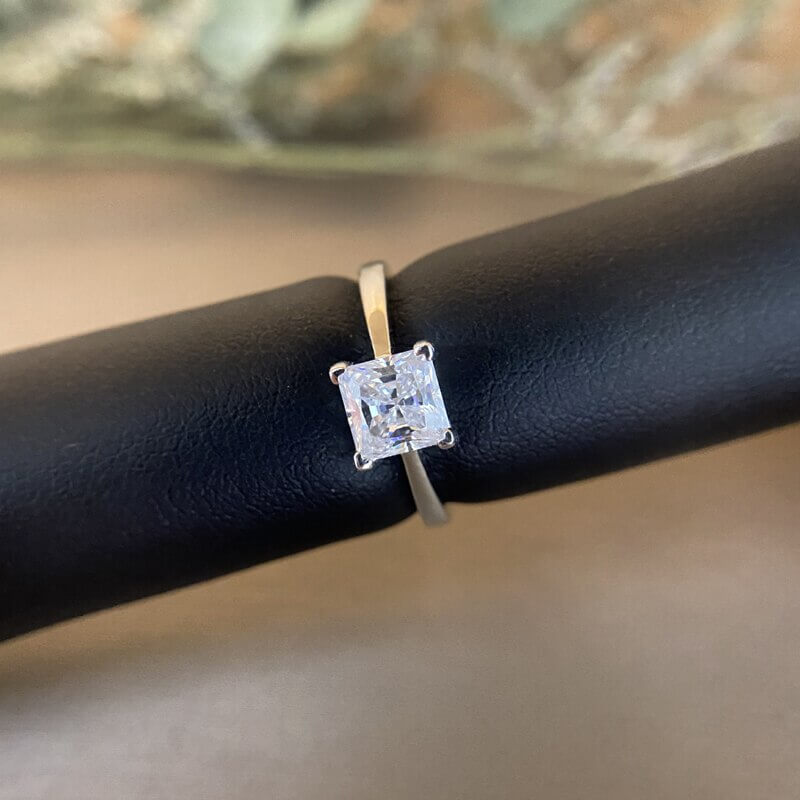 Bague diamant princesse