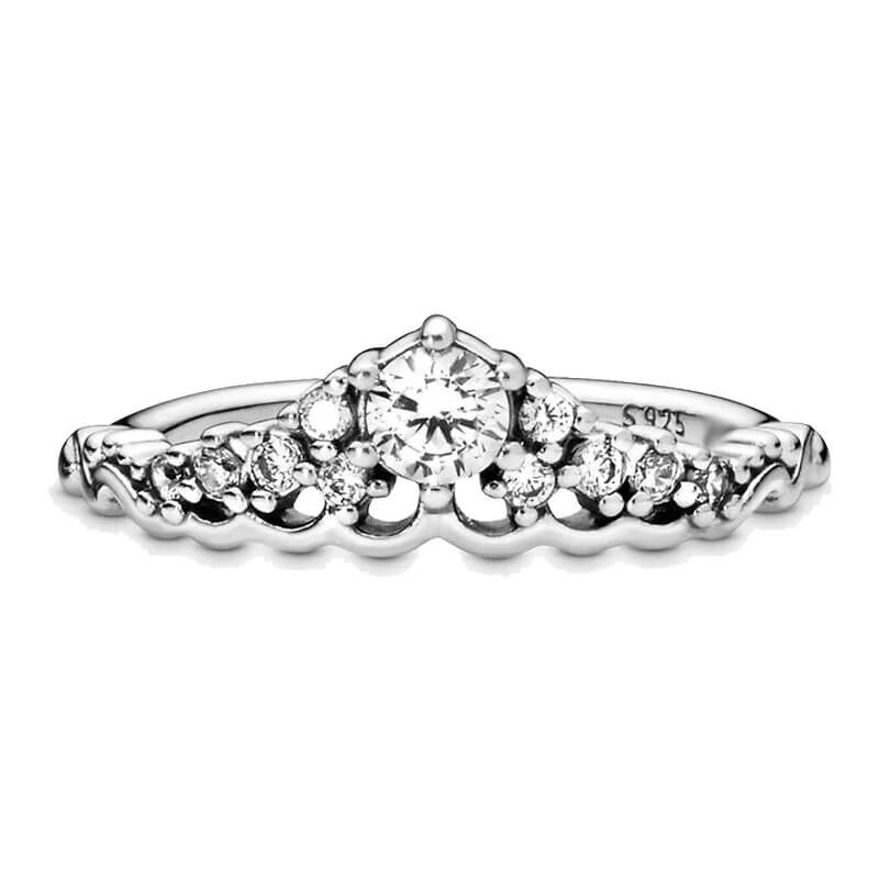 Bague forme princesse