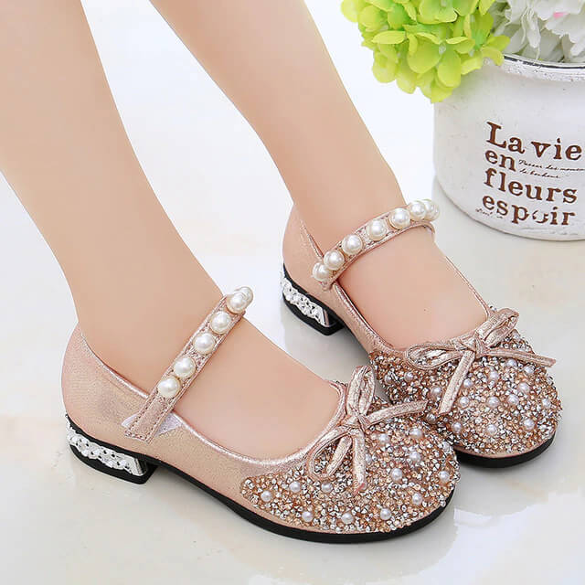 Chaussure petite fille dore