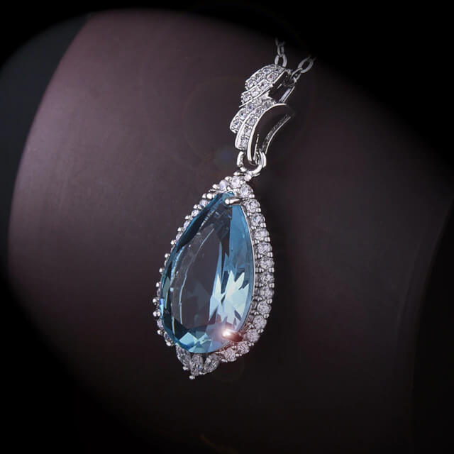 Collier princesse mariee