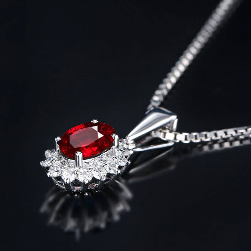 Collier rubis princesse
