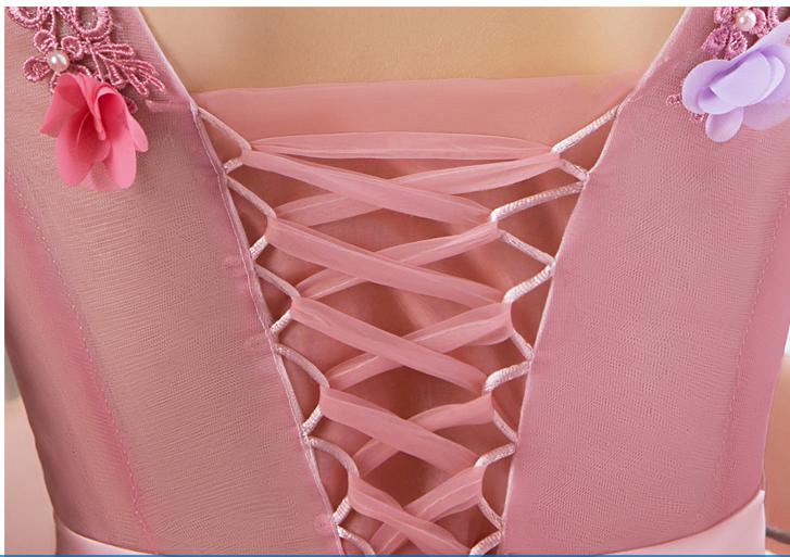 Comment porter la robe fuchsia ? Comment s'habiller pour Comment porter la robe fuchsia ? Comment s'habiller pour