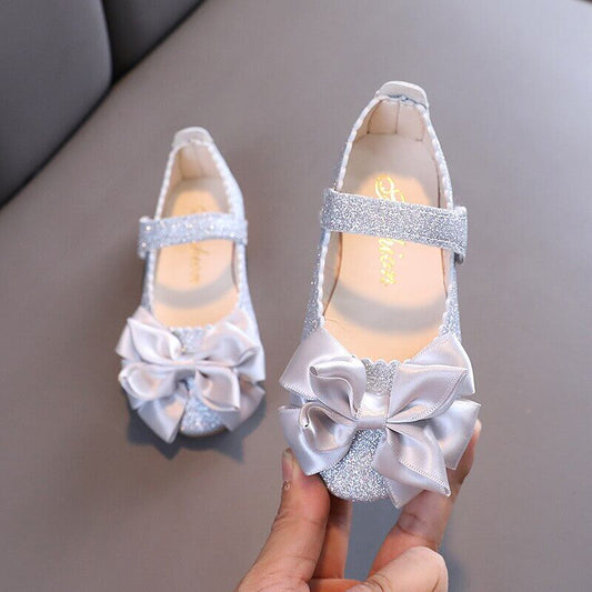 Chaussures brillantes fille