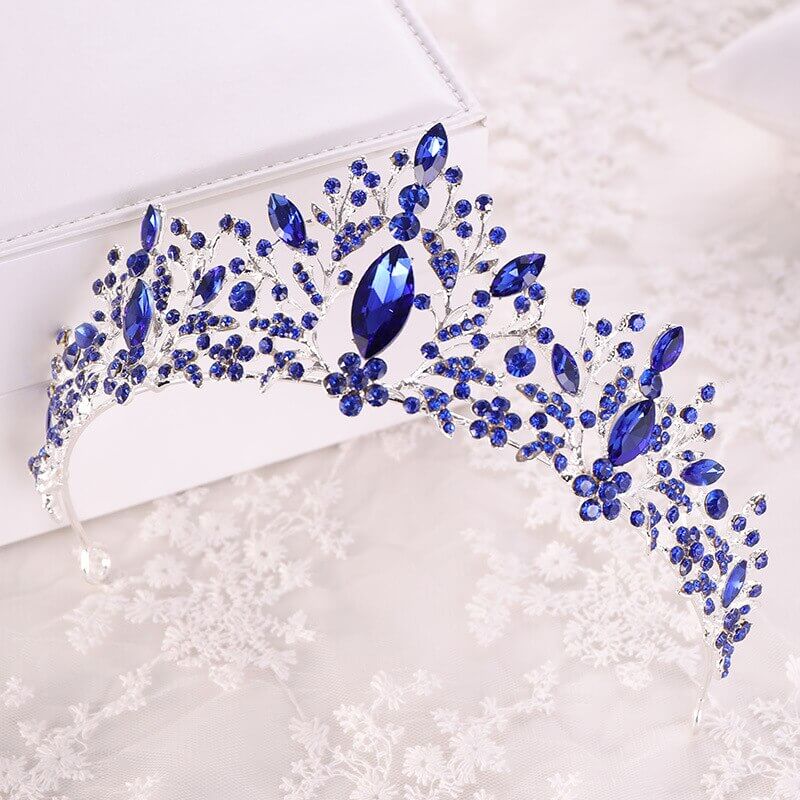 Couronne bleu fonce