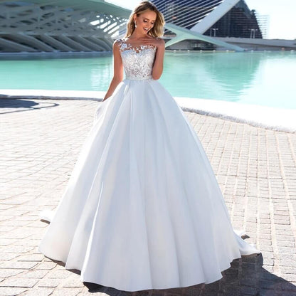 Robe de Mariée Princesse Satin Dentelle